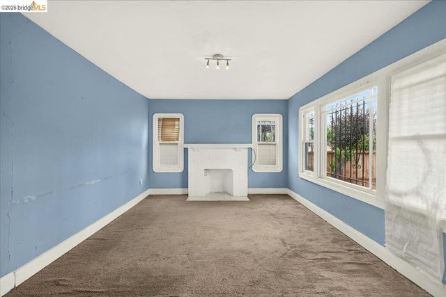 2333 81St Ave, Oakland, CA 94605