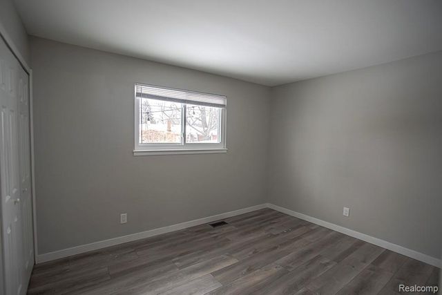 20401 Luna Street, Clinton Township, MI 48035