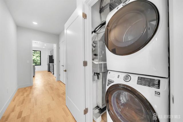 1037 amboy Avenue, Edison, NJ 08837