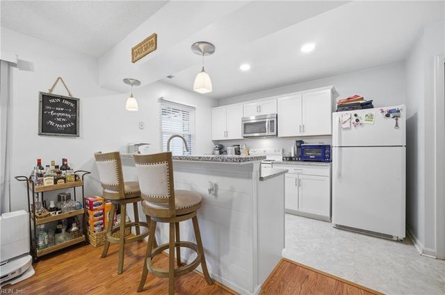 2329 Cretan CT, Virginia Beach, VA 23454