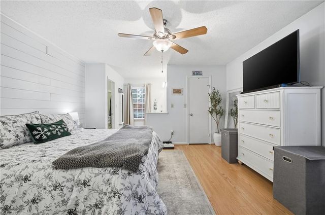 2329 Cretan CT, Virginia Beach, VA 23454