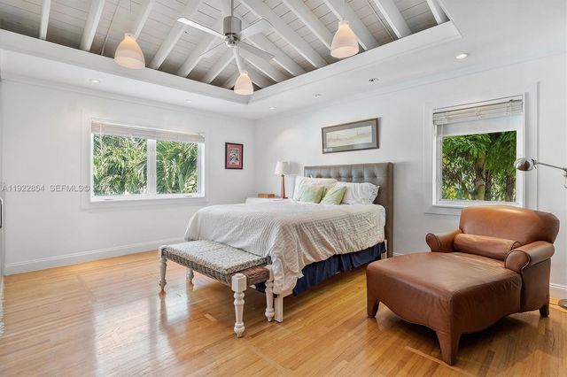 1361 NE 104th St, Miami Shores, FL 33138