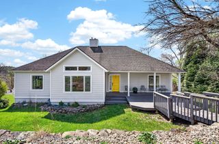 18 Latham Circle, Saugerties, NY 12477