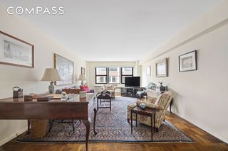 205 E 77th Street # 11B, New York City, NY 10075