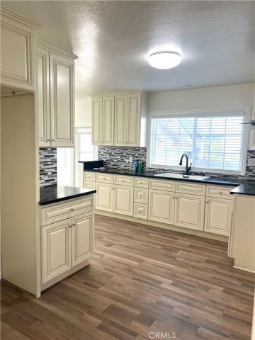 2149 Greenfield Avenue, Los Angeles, CA 90025