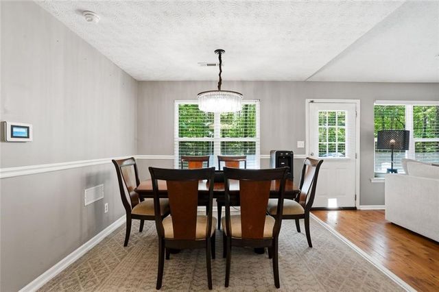 131 Homestead Way, Locust Grove, GA 30248