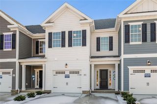 4912 Breck LN, Chesapeake, VA 23321