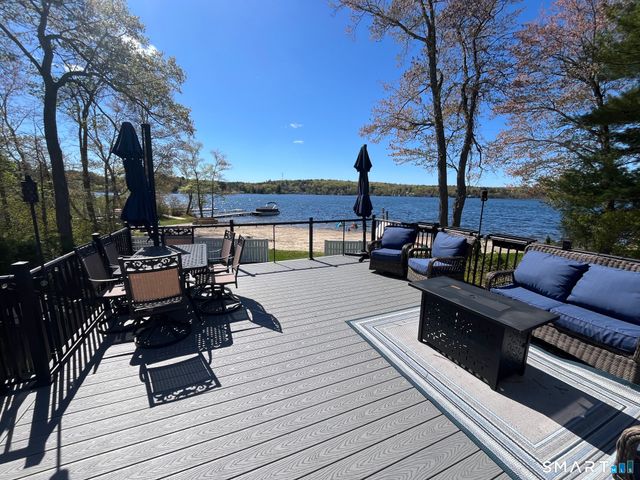 26 Aborn Road, Ellington, CT 06029