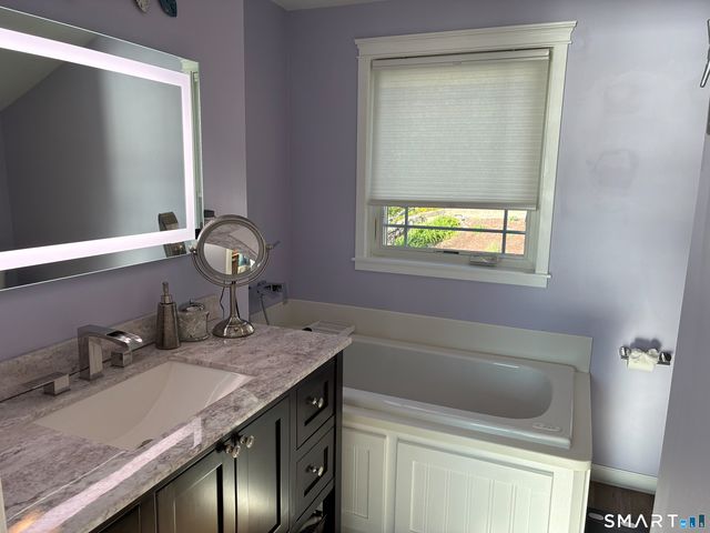 26 Aborn Road, Ellington, CT 06029