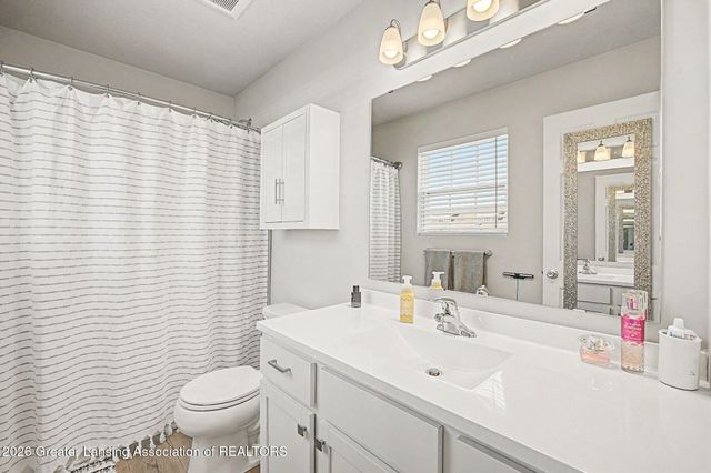 616 Muirfield Drive, Eaton Rapids, MI 48827