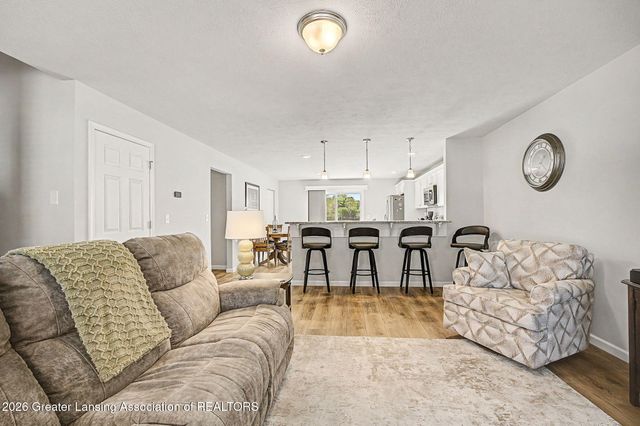 616 Muirfield Drive, Eaton Rapids, MI 48827