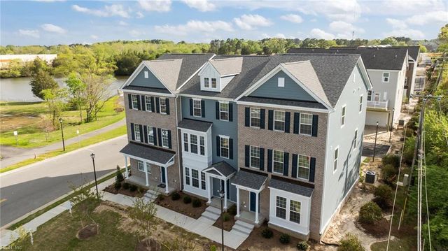 142 Freeman DR, Hampton, VA 23666