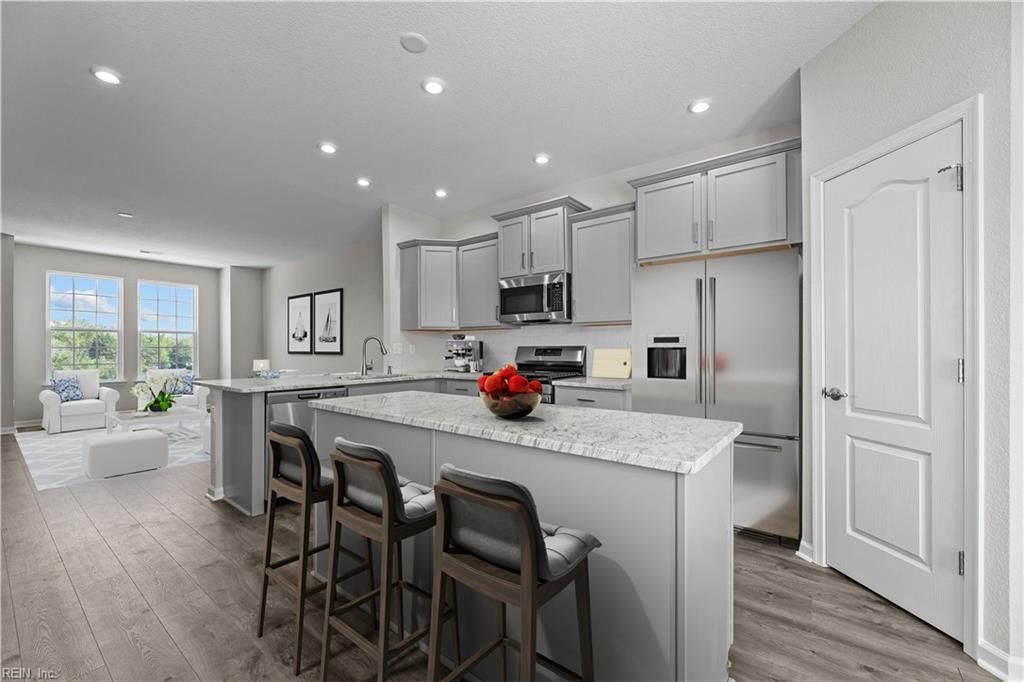 142 Freeman DR, Hampton, VA 23666