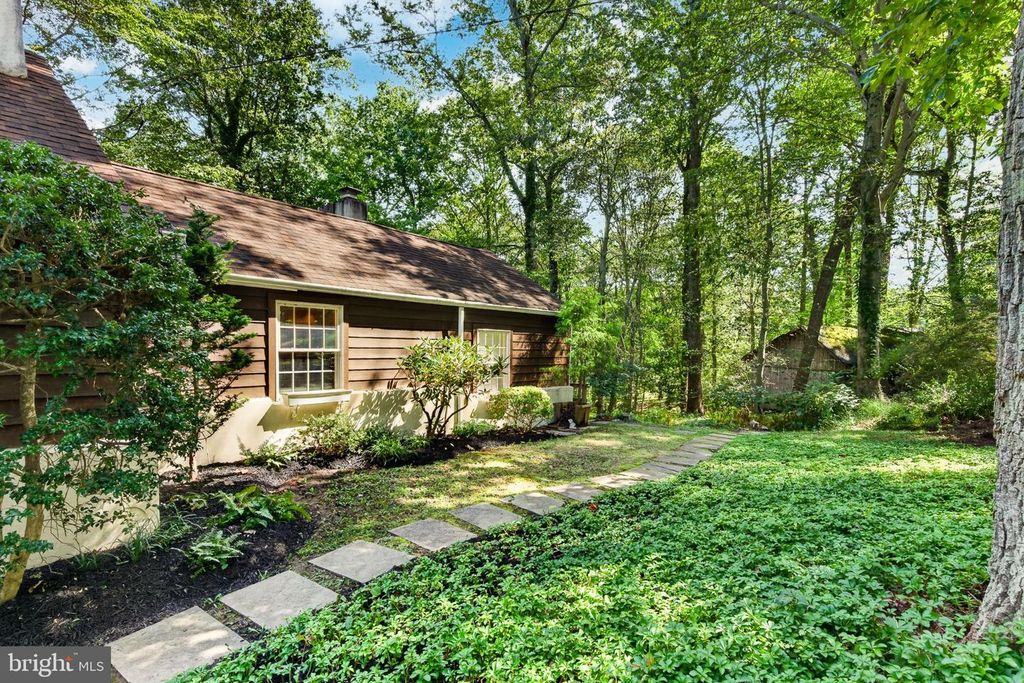 729 TIMBER LN, West Chester, PA 19380 — photo 2