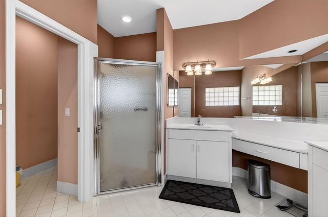 6453 Emerald Breeze Way, Boynton Beach, FL 33437