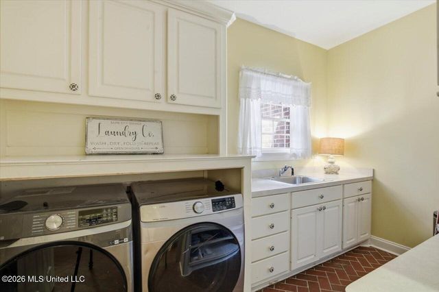 306 Remington Drive, Brandon, MS 39042