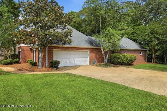 306 Remington Drive, Brandon, MS 39042