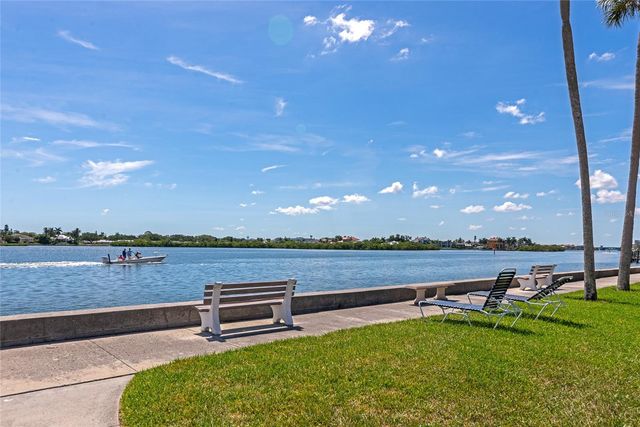 5855 MIDNIGHT PASS ROAD 514, Sarasota, FL 34242