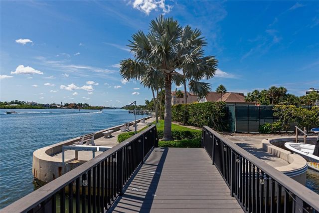 5855 MIDNIGHT PASS ROAD 514, Sarasota, FL 34242