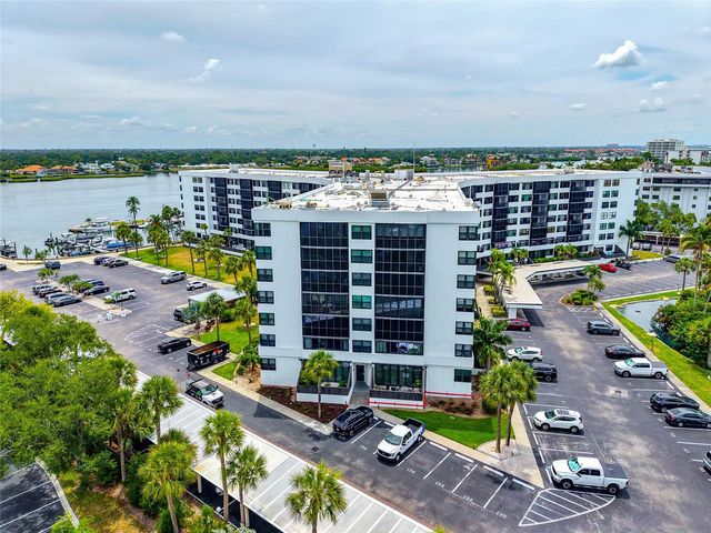 5855 MIDNIGHT PASS ROAD 514, Sarasota, FL 34242