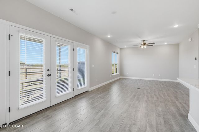 205 Molly Dean Drive, Duenweg, MO 64841