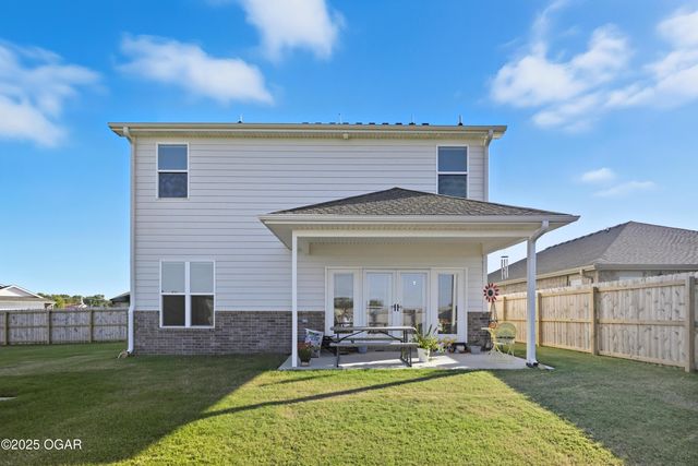 205 Molly Dean Drive, Duenweg, MO 64841