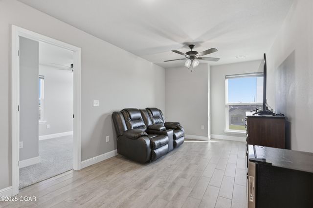 205 Molly Dean Drive, Duenweg, MO 64841