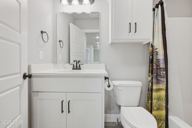 205 Molly Dean Drive, Duenweg, MO 64841