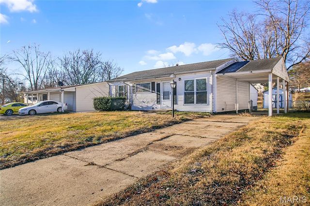 1428 San Salvador Drive, St Louis, MO 63138