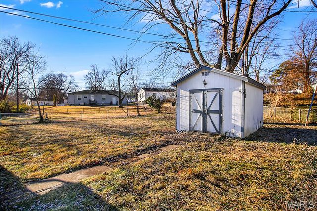 1428 San Salvador Drive, St Louis, MO 63138