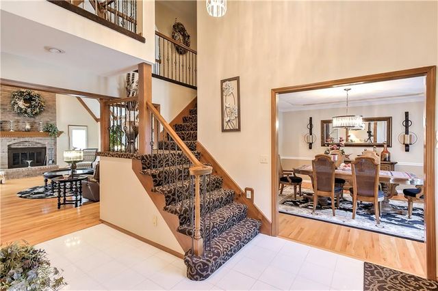 1303 NW Hawk Creek Drive, Blue Springs, MO 64015