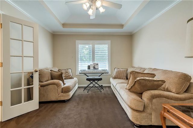 1303 NW Hawk Creek Drive, Blue Springs, MO 64015