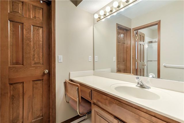 1303 NW Hawk Creek Drive, Blue Springs, MO 64015