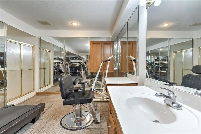 1303 NW Hawk Creek Drive, Blue Springs, MO 64015