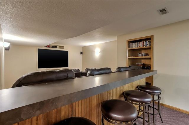 1303 NW Hawk Creek Drive, Blue Springs, MO 64015