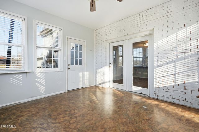 765 Liberty Church Road, Kingsport, TN 37617