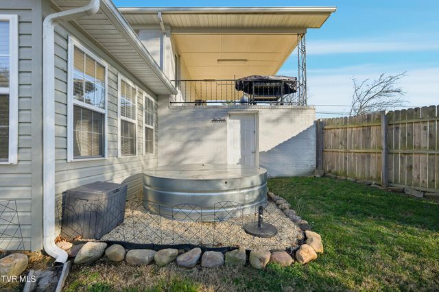 765 Liberty Church Road, Kingsport, TN 37617