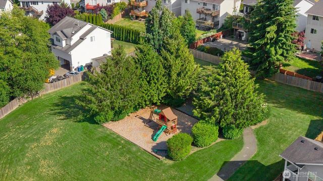 1215 113th Avenue SE, Lake Stevens, WA 98258