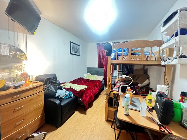 84-25 Elmhurst Avenue 1V, Elmhurst, NY 11373