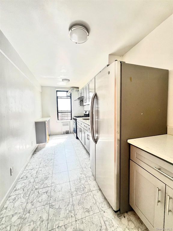 84-25 Elmhurst Avenue 1V, Elmhurst, NY 11373 — photo 3