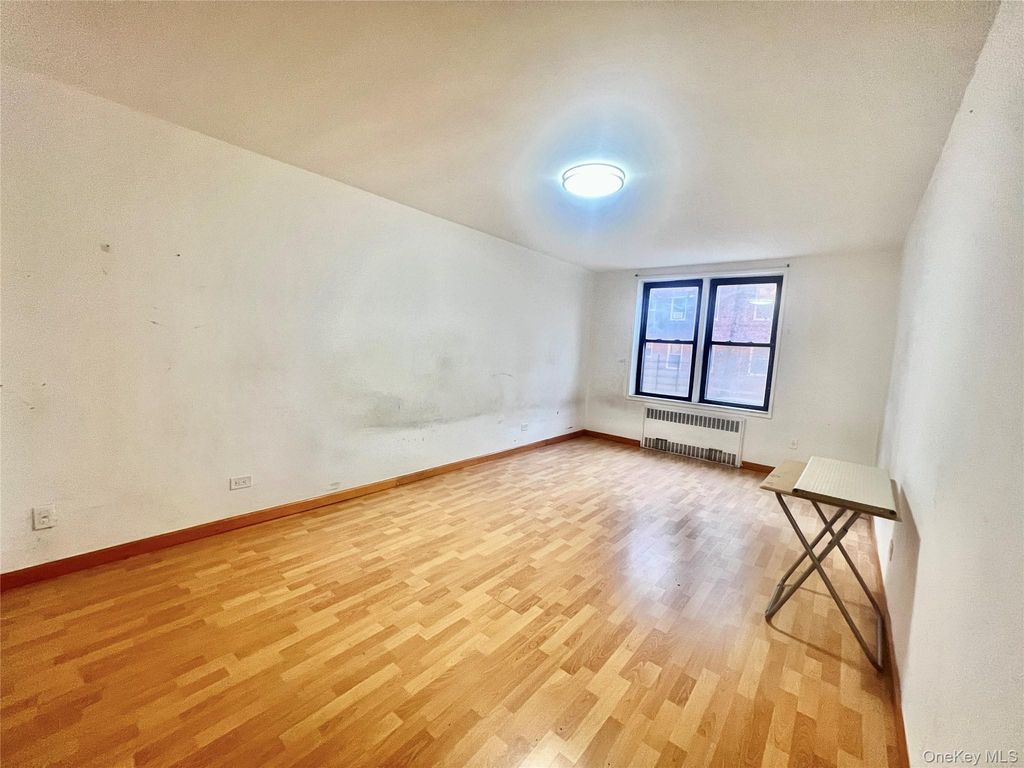 84-25 Elmhurst Avenue 1V, Elmhurst, NY 11373 — photo 5