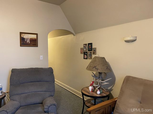 323-325 N Front Street, Marquette, MI 49855