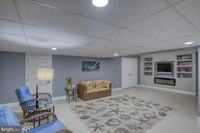 153 W SHORE DR, Milton, DE 19968