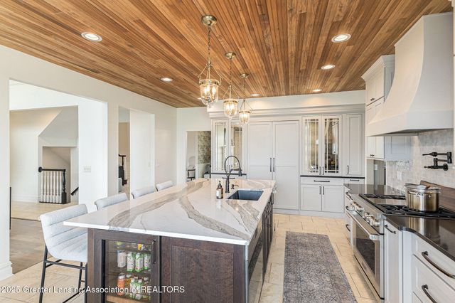 13600 Forest Hill Road, Grand Ledge, MI 48837