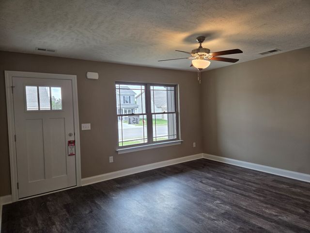 2913 Valley Farms Drive, Christiana, TN 37037