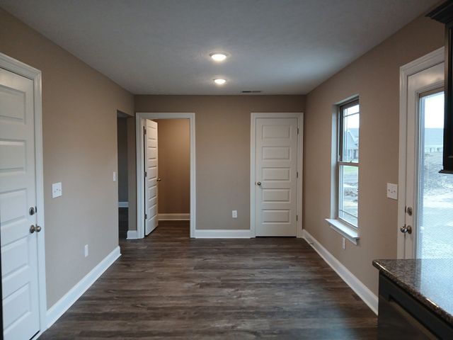 2913 Valley Farms Drive, Christiana, TN 37037