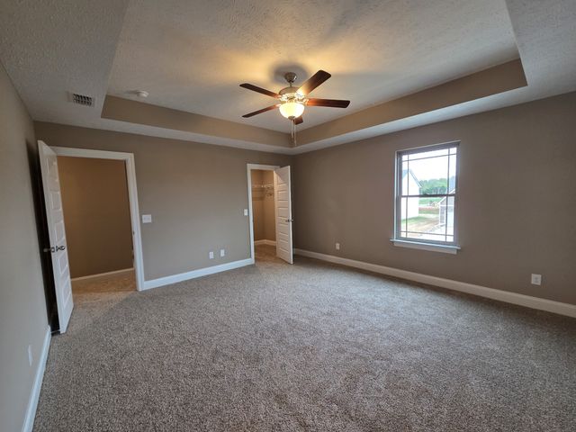 2913 Valley Farms Drive, Christiana, TN 37037