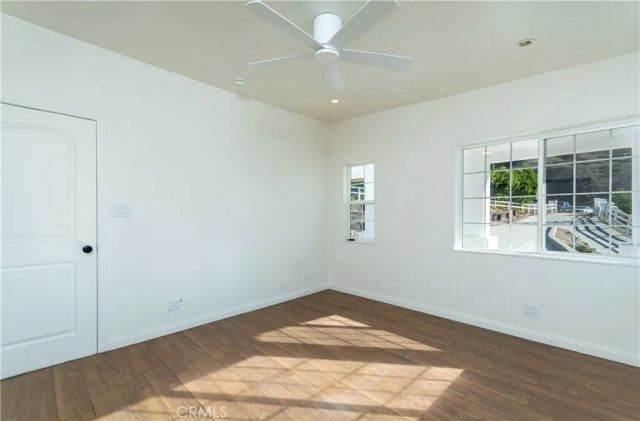 10161 Foothill Boulevard, Sylmar, CA 91342