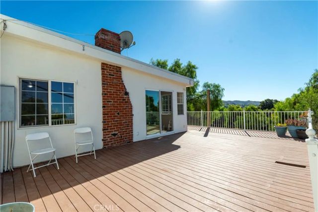 10161 Foothill Boulevard, Sylmar, CA 91342