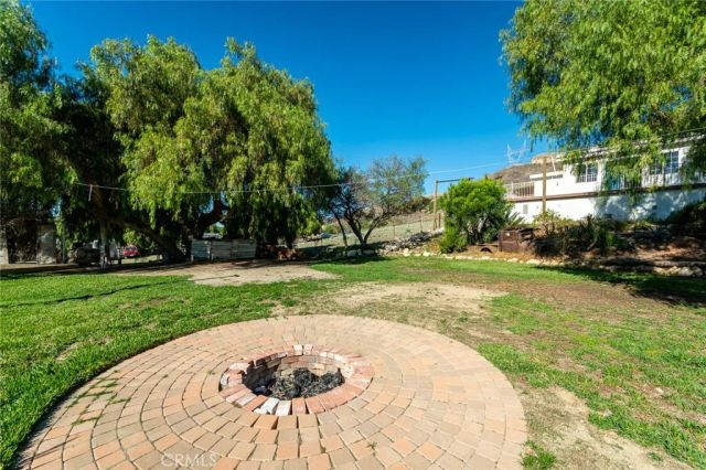 10161 Foothill Boulevard, Sylmar, CA 91342